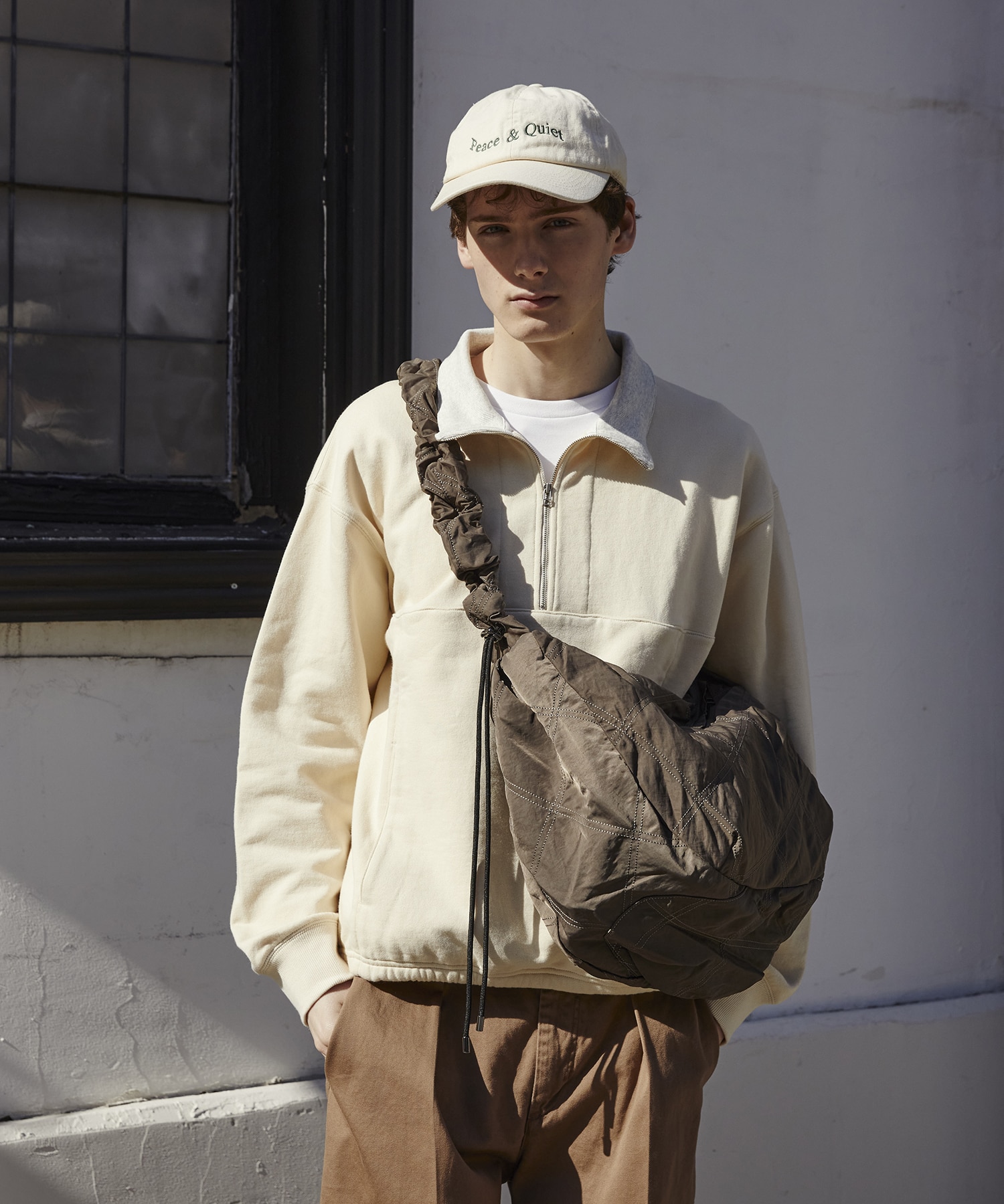 KHAKI