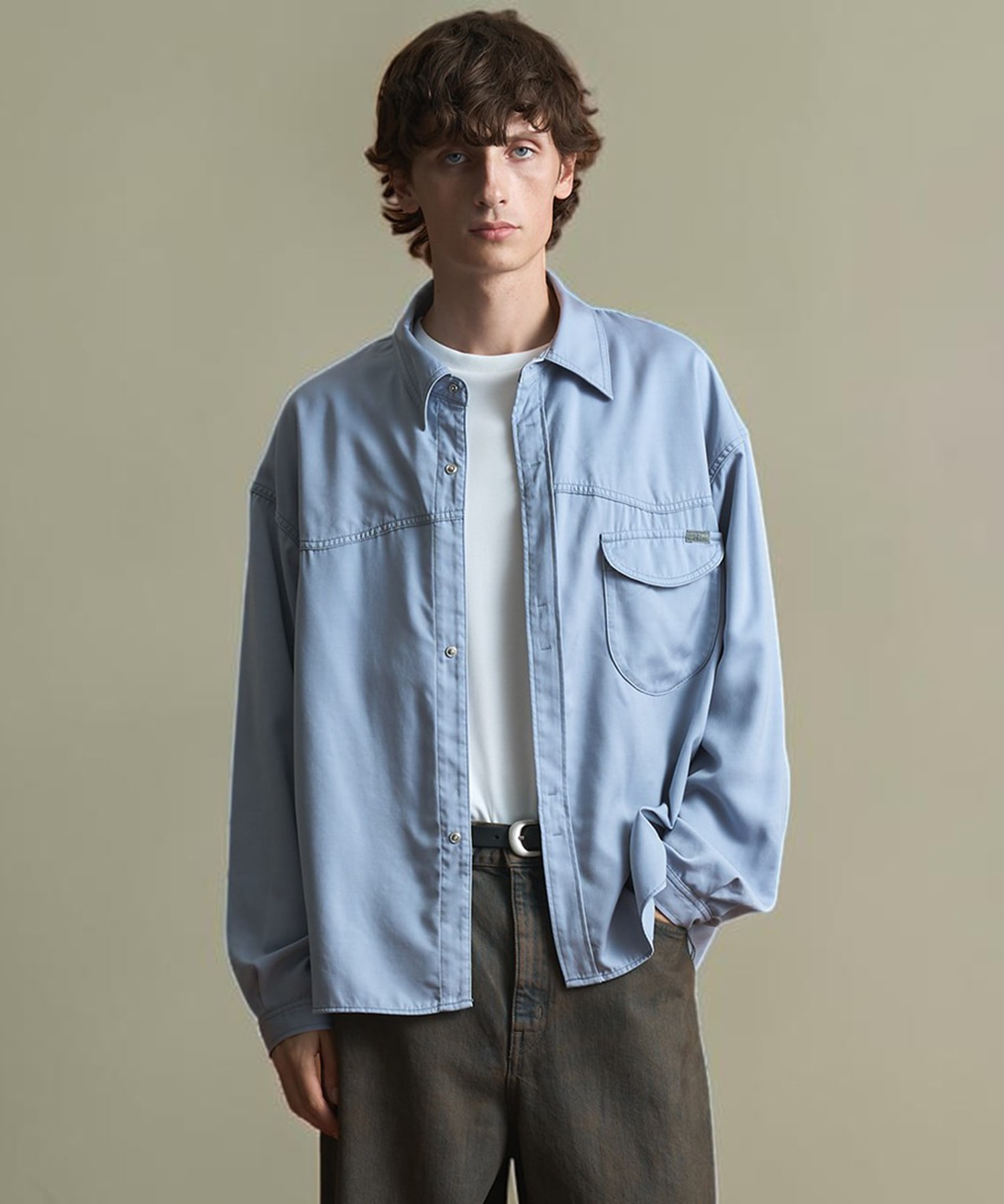 LIGHT BLUE