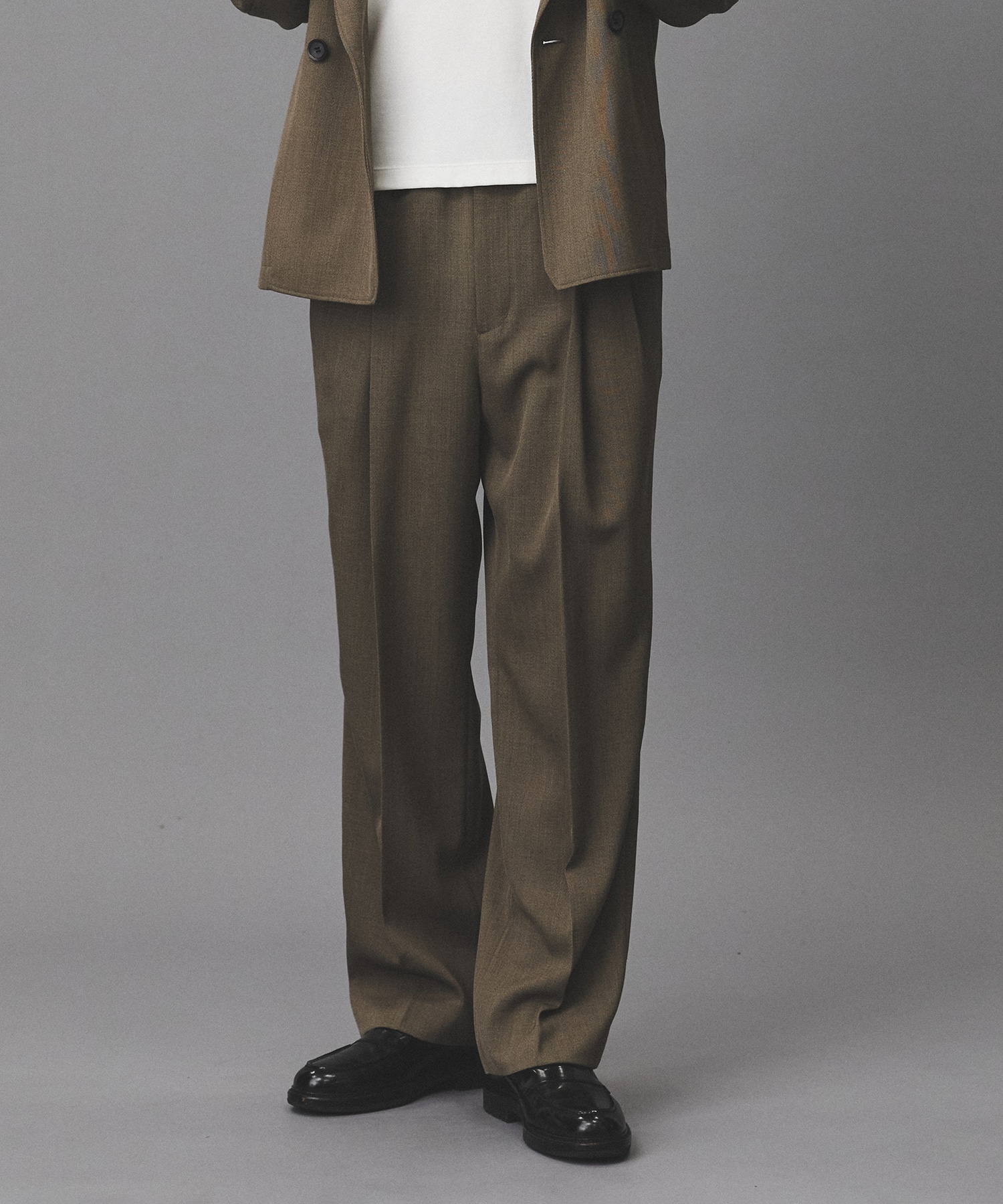 DARK BEIGE