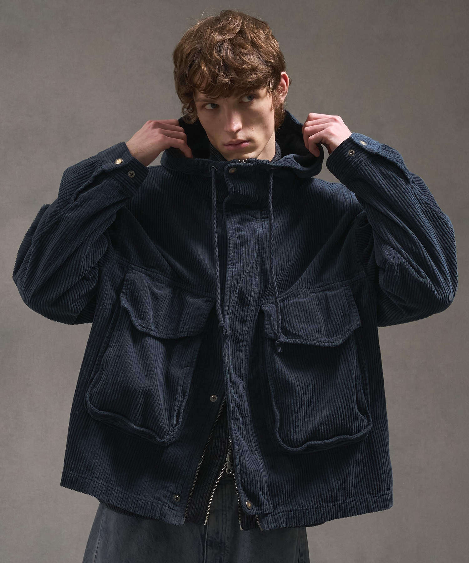 DARK GREY