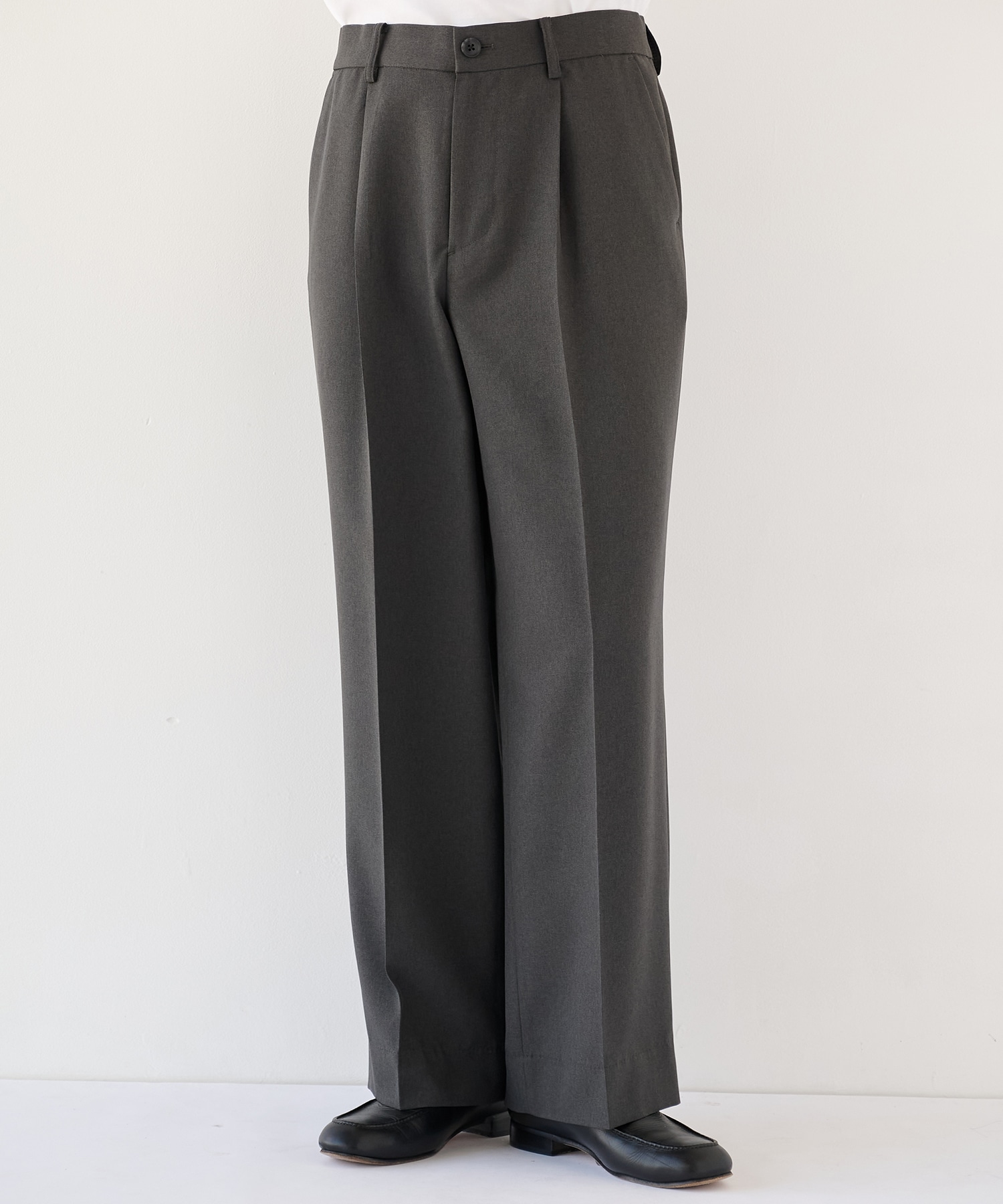 DARK GREY