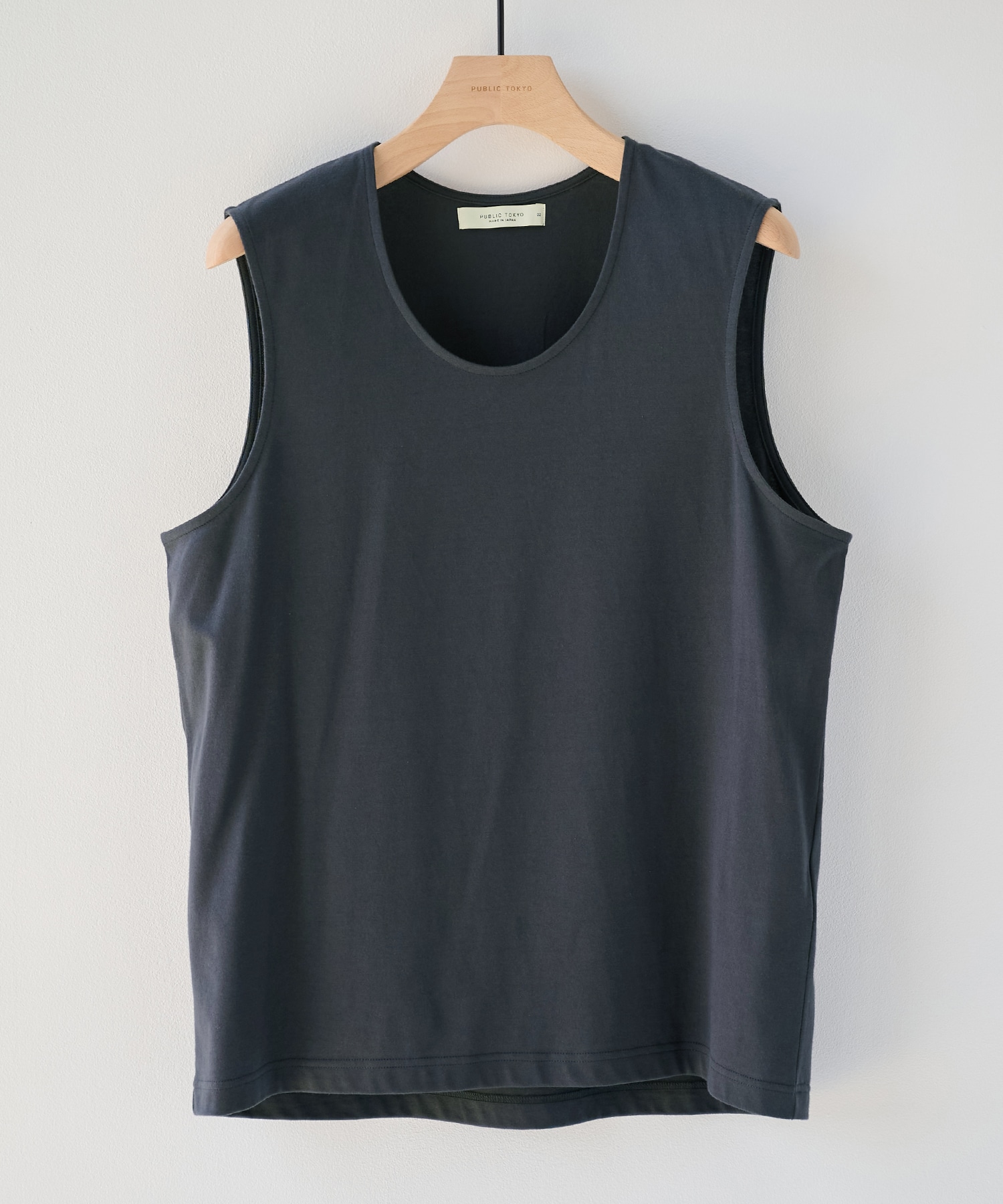 DARK GREY