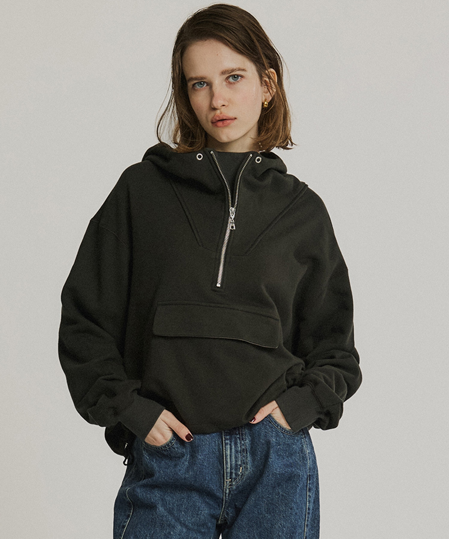 DARK GREY