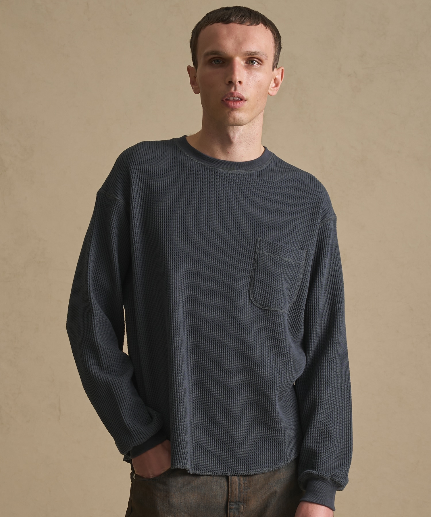 【残りわずか】ラウンドヘムサーマルTEE