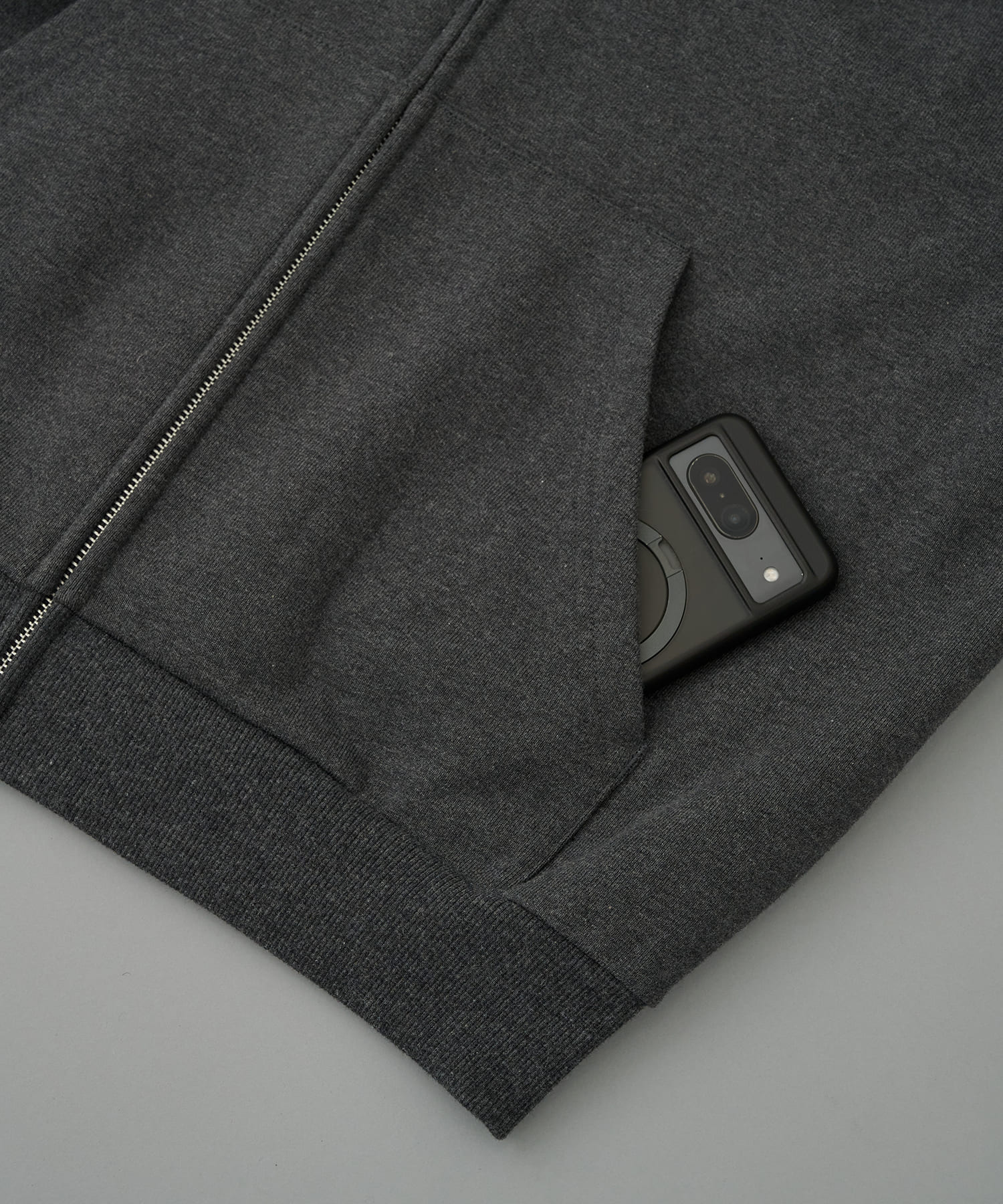 PUBLIC SWEATジップパーカー