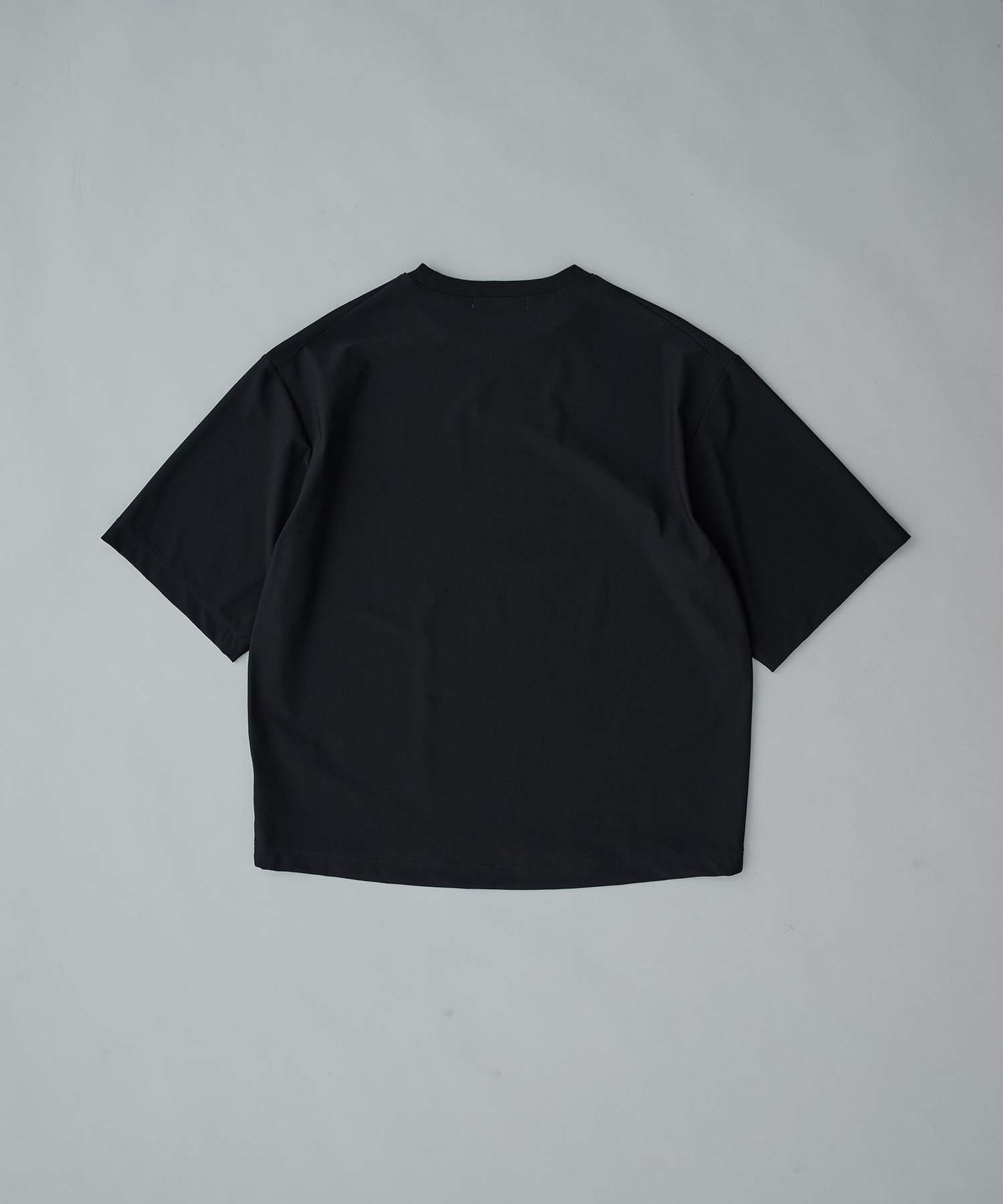 Air tool lite リラックス TEE