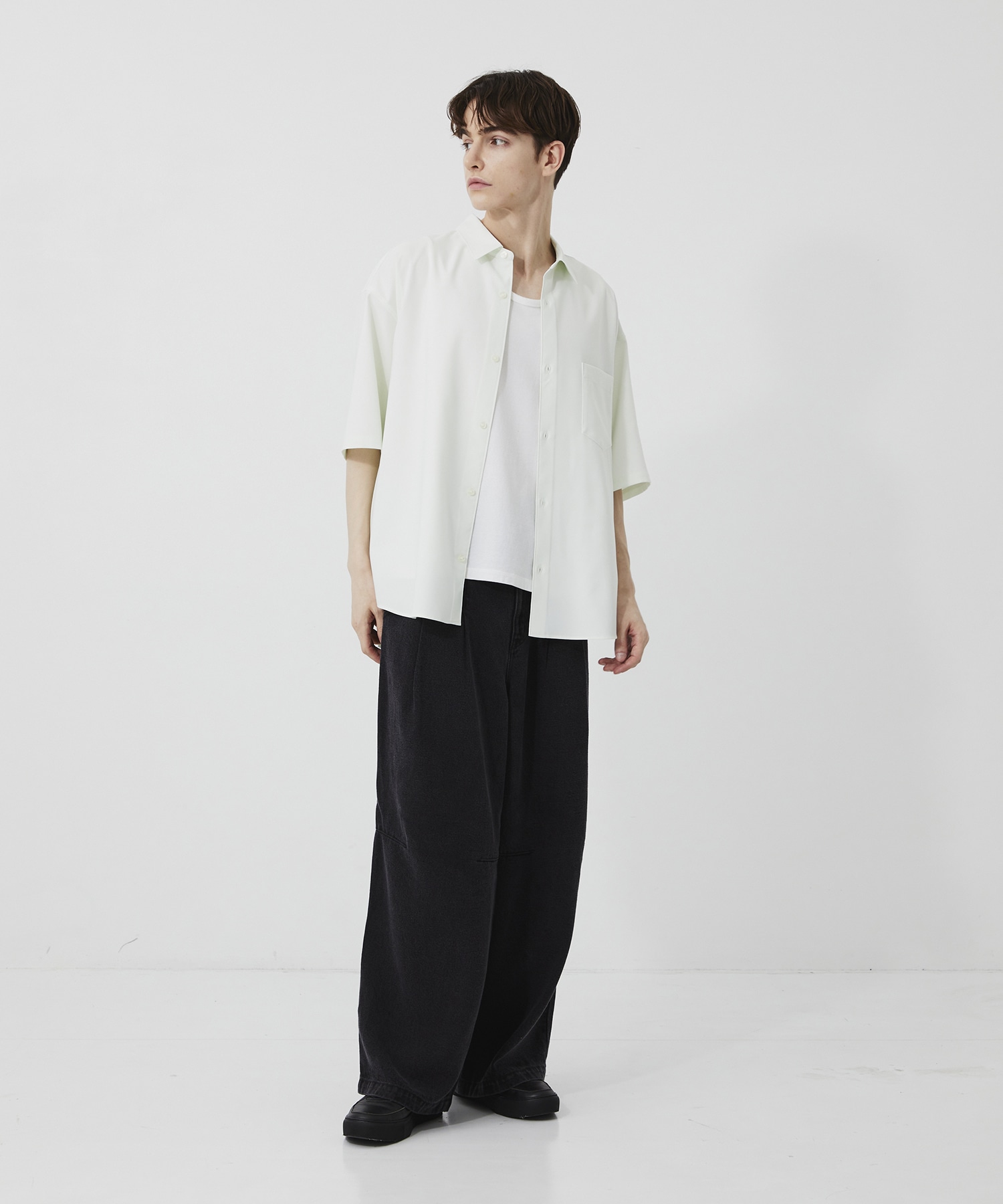 【再入荷】コンフォートリラックスレギュラー半袖シャツ