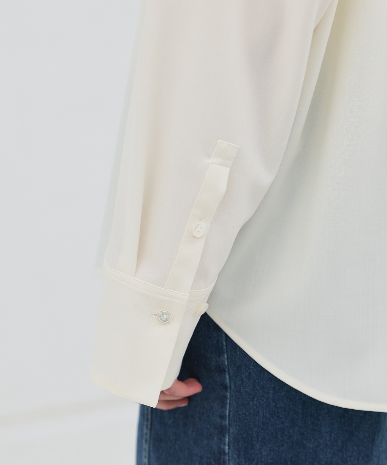 【再入荷｜残り3点】ワイドカフスボウタイシャツ