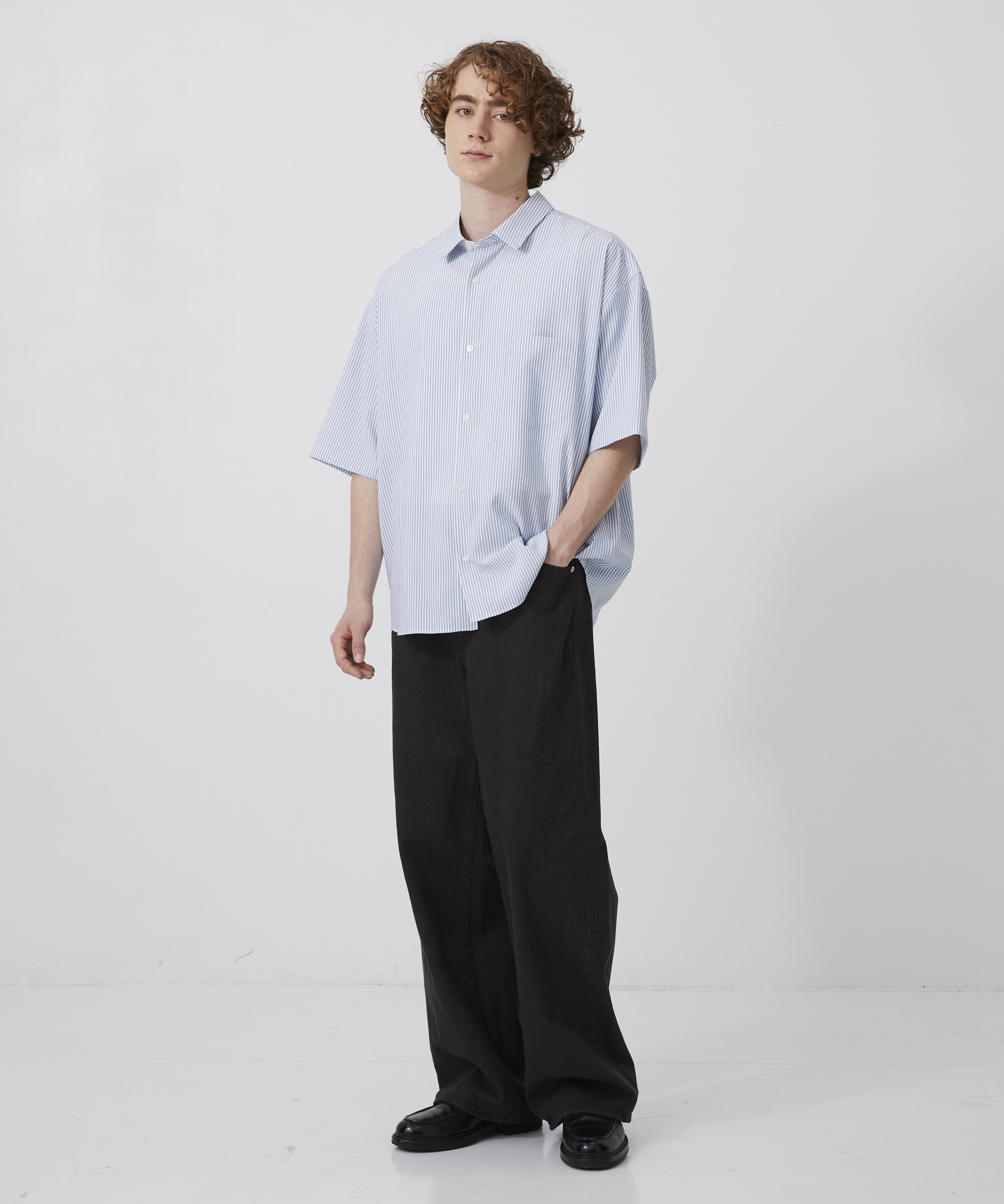 【再入荷】コンフォートリラックスレギュラー半袖シャツ