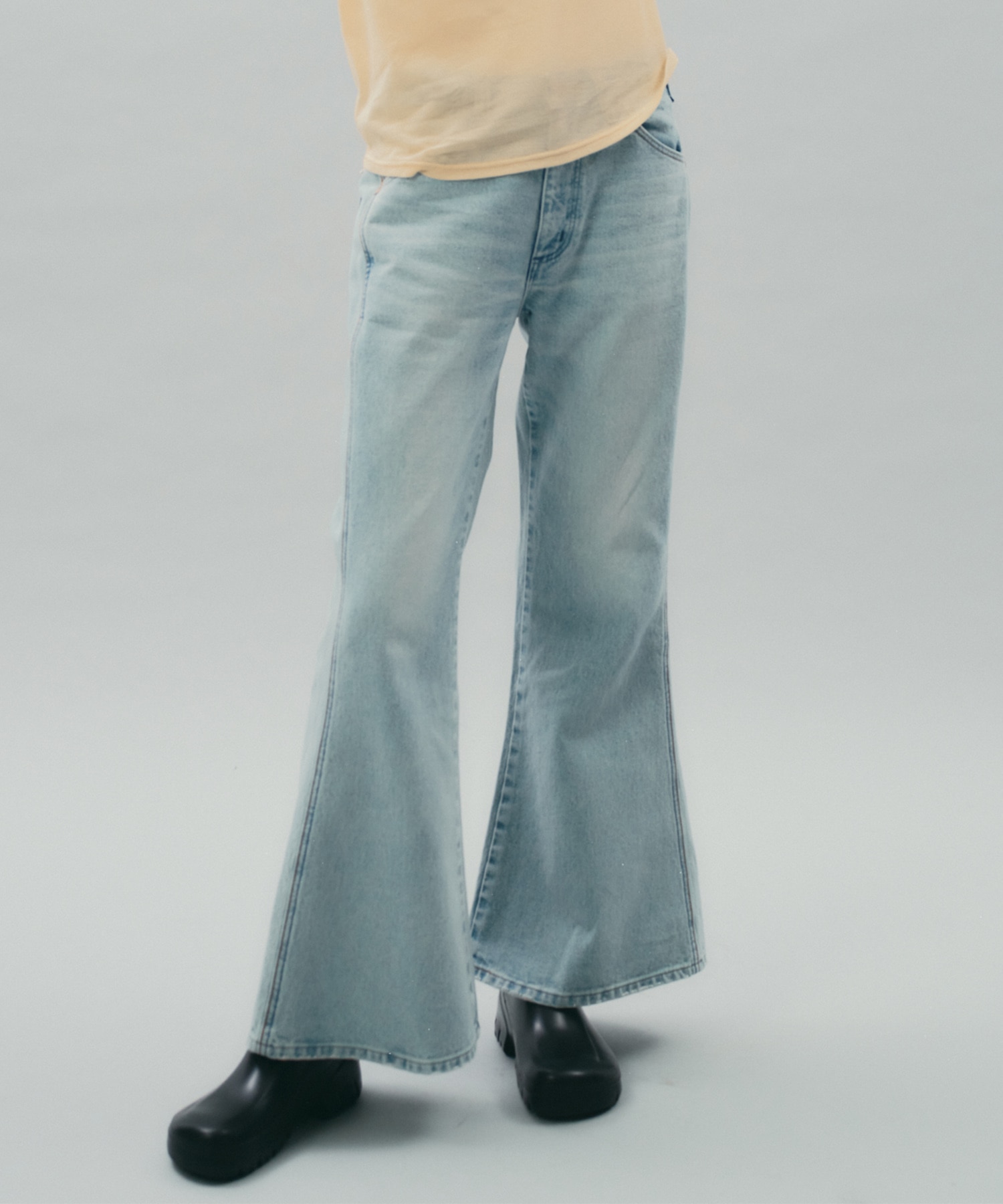 REBELL BOTTOM JEAN