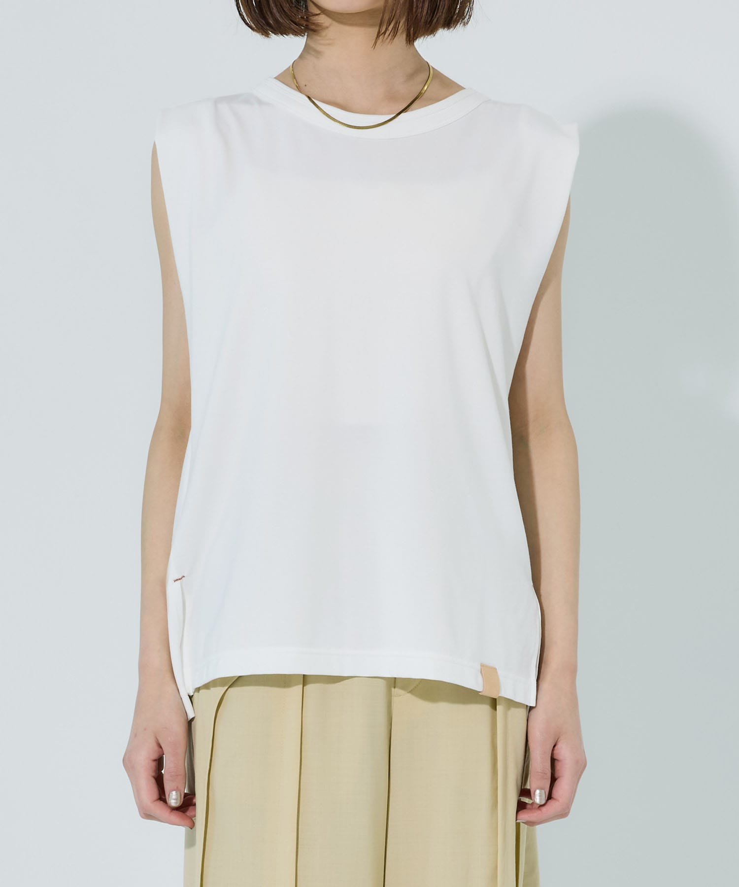 タックショルダーリラックスTEE