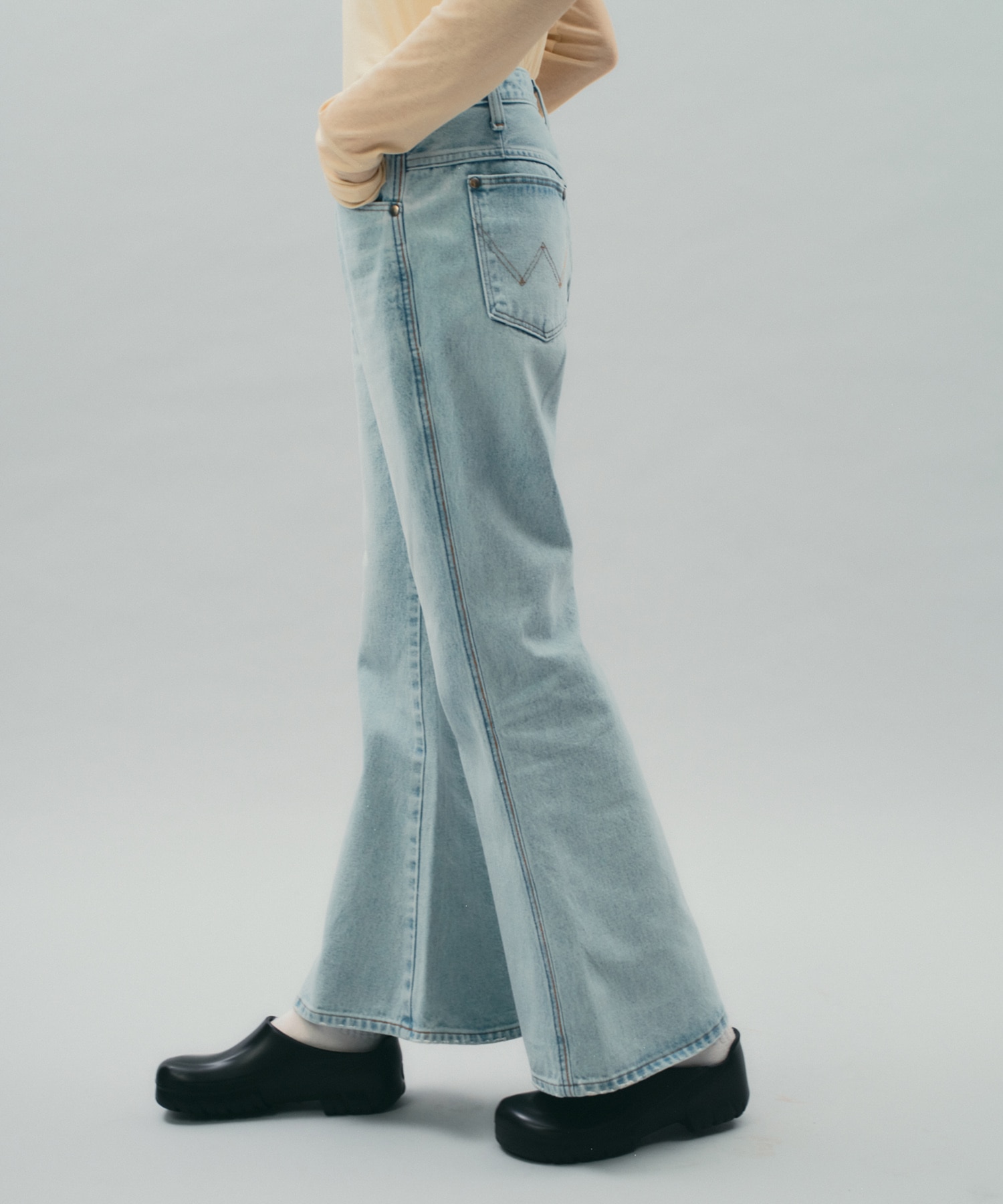 REBELL BOTTOM JEAN