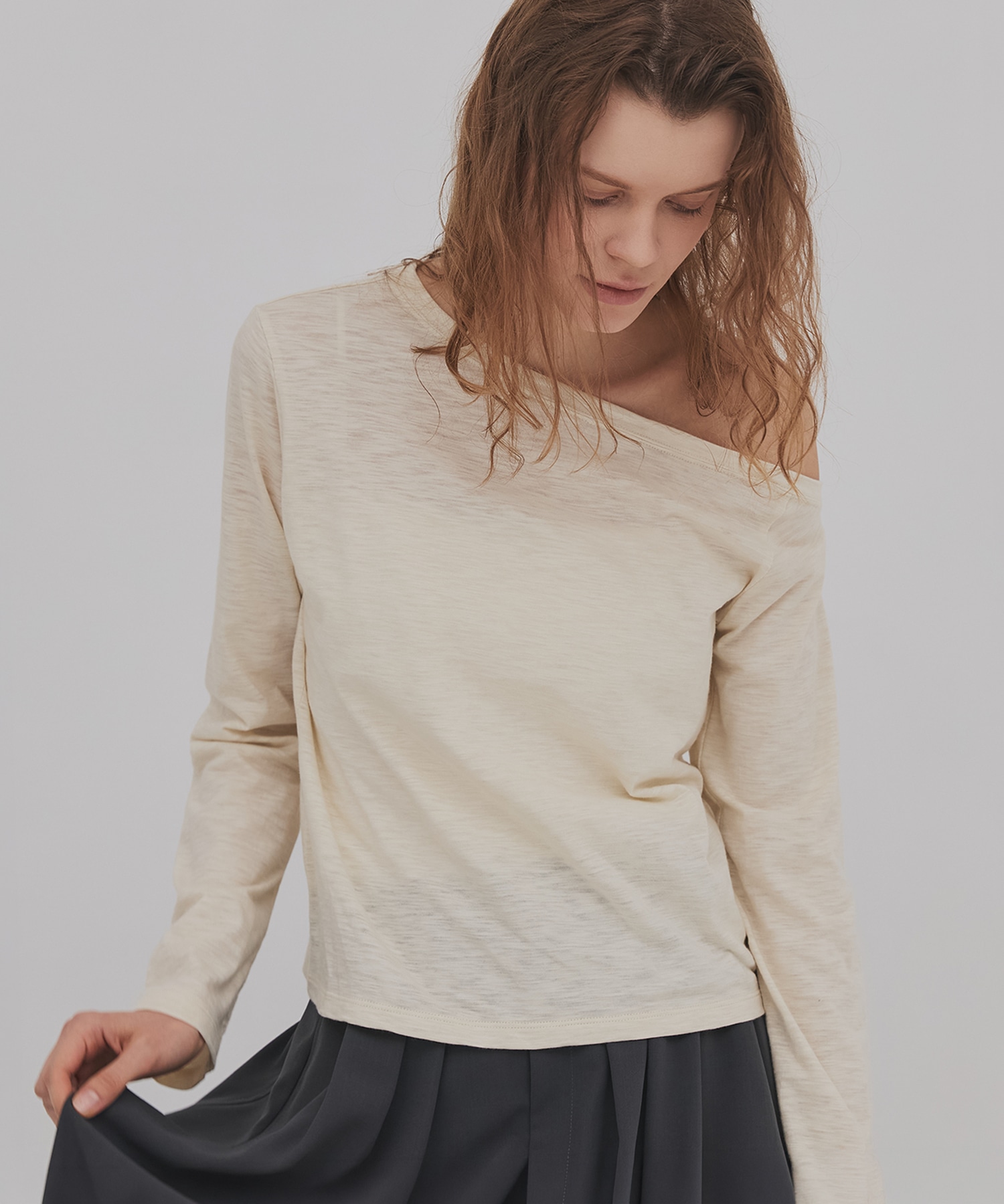 【残り僅か】メランジワンショルダーTEE