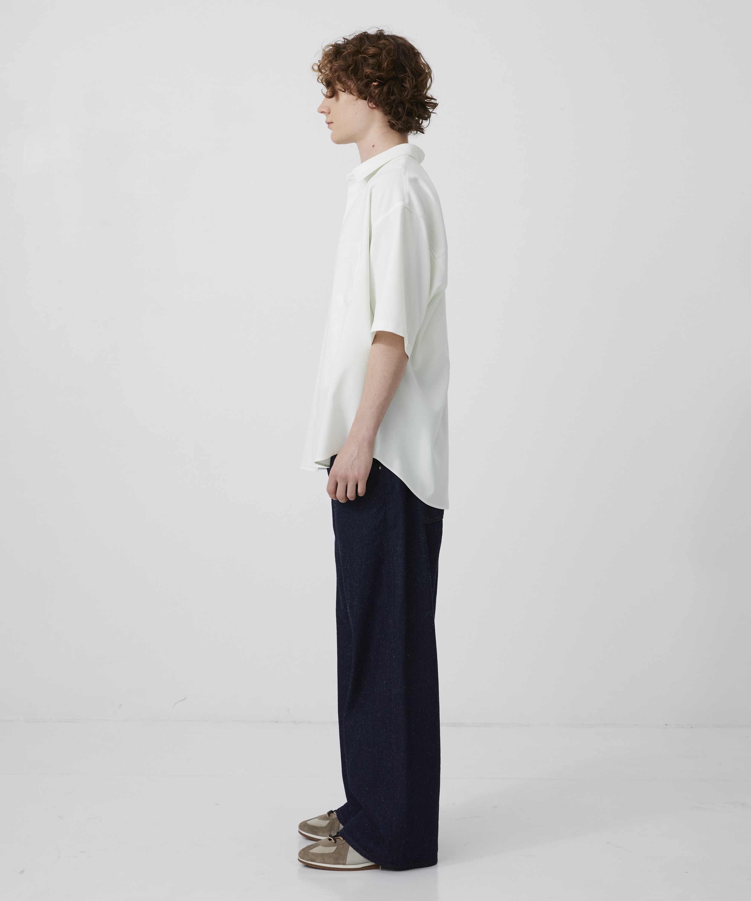 【再入荷】コンフォートリラックスレギュラー半袖シャツ