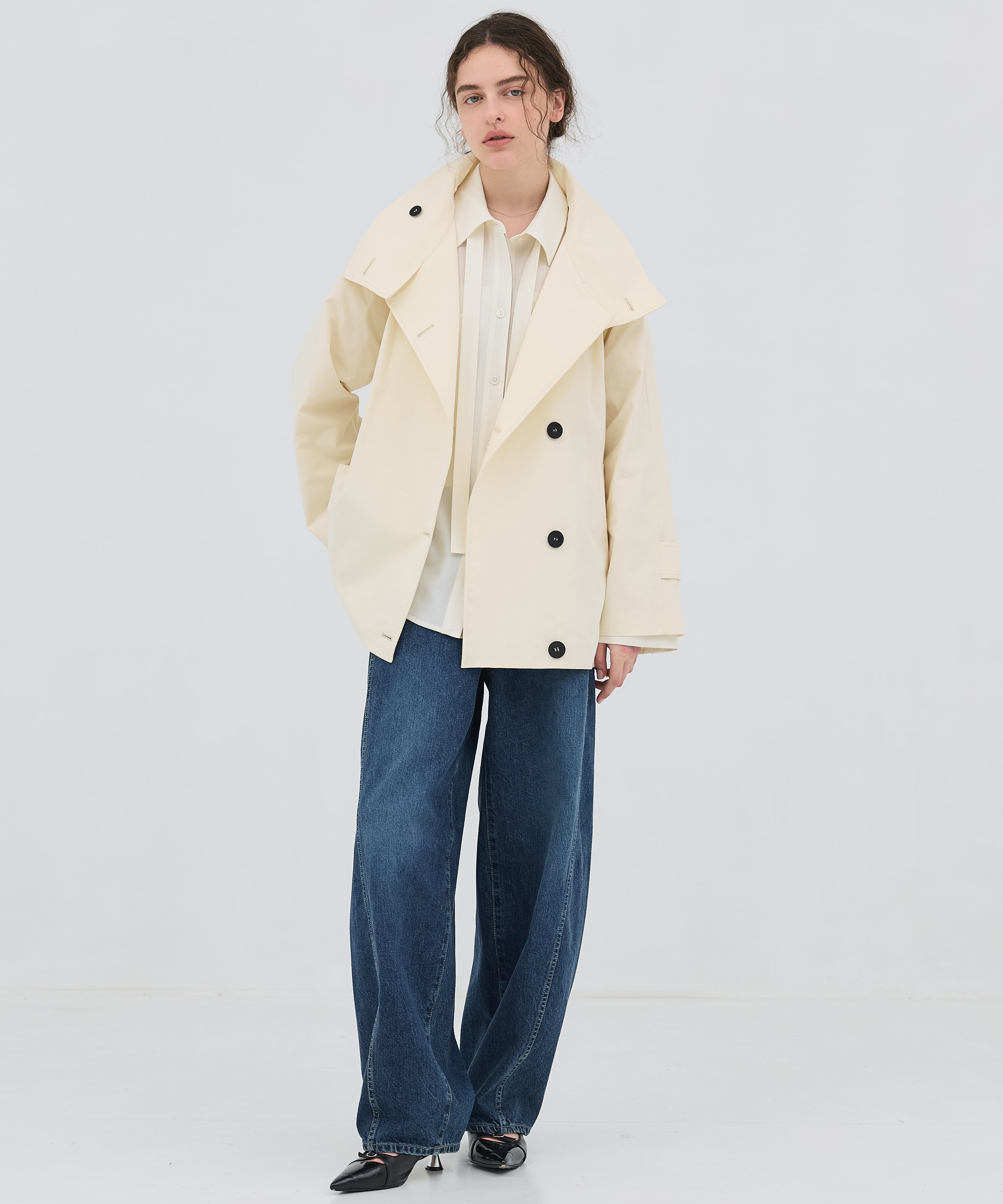【完売間近】ファンネルネックショートトレンチコート