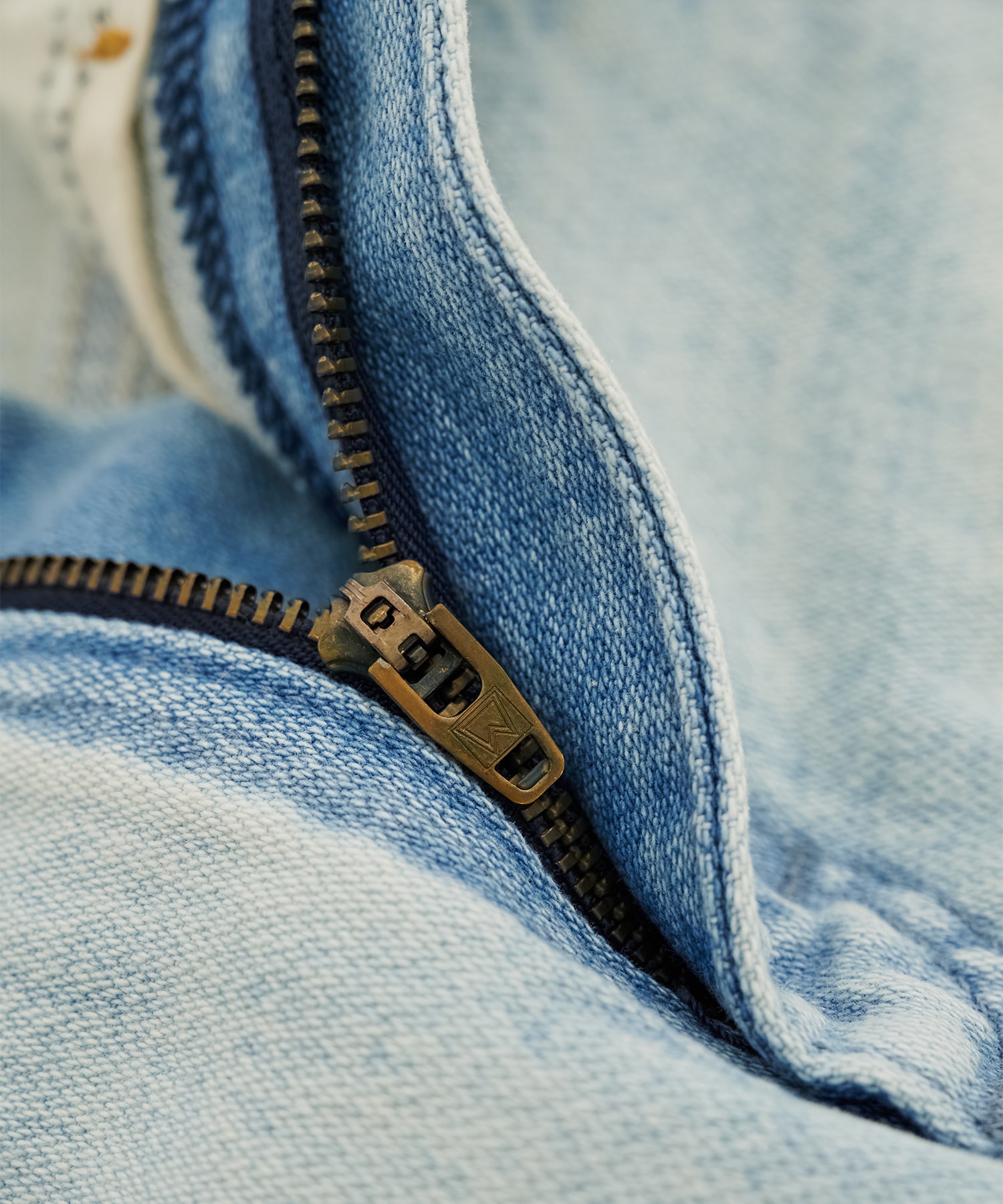 SWITCHNARROW JEANSKIRT