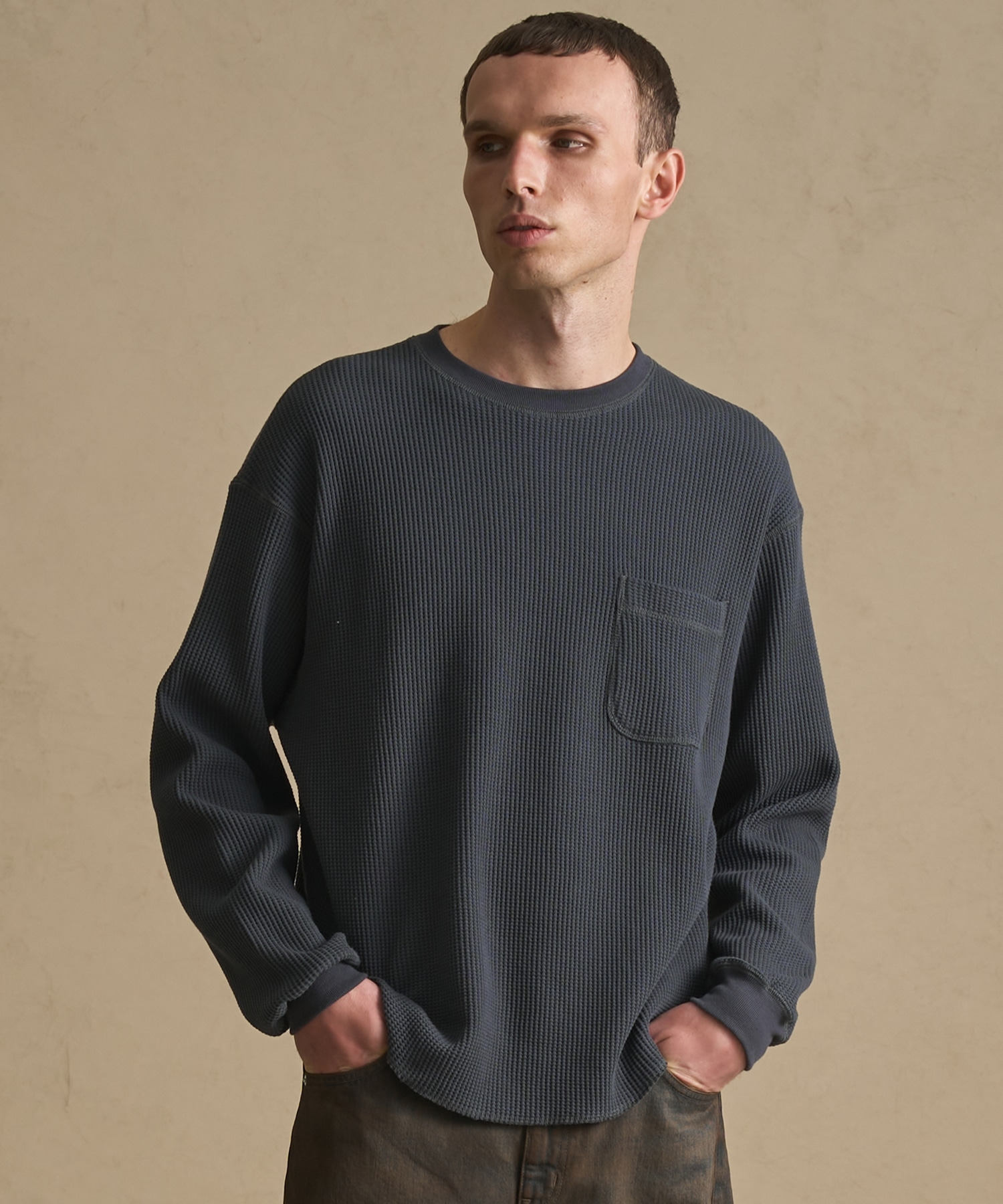 【残りわずか】ラウンドヘムサーマルTEE